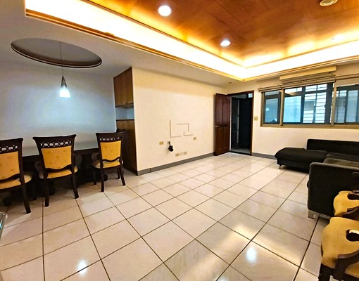 景安❤️社區型公寓二樓/3房/基本家具/前後陽台☎️住商找房 - Image 2