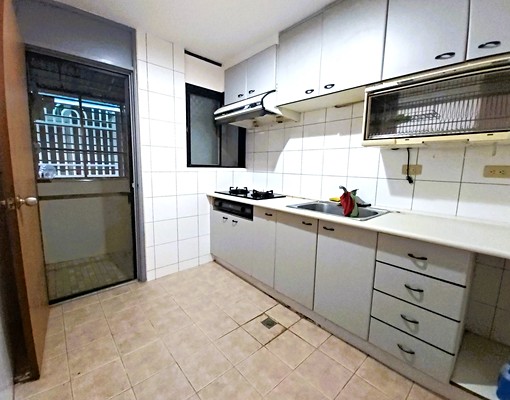 景安❤️社區型公寓二樓/3房/基本家具/前後陽台☎️住商找房 - Image 10