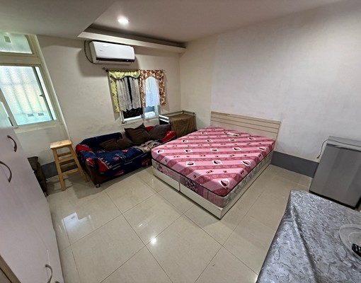 新埔民生⚡️可租補/採光通風/傢俱齊全/格局方正/空間大 - Image 1