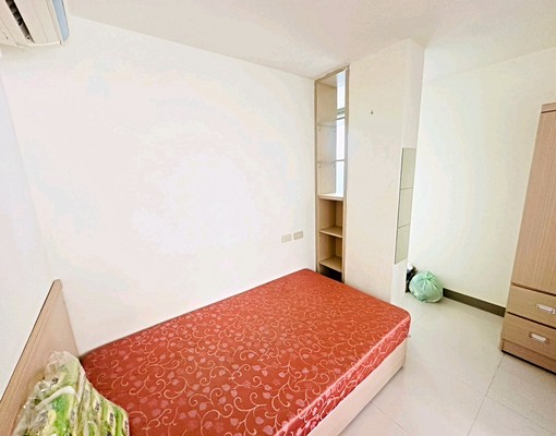 東門捷運,新裝潢套房,大對外窗,限女性 - Image 5