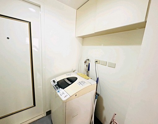 東門捷運,新裝潢套房,大對外窗,限女性 - Image 6