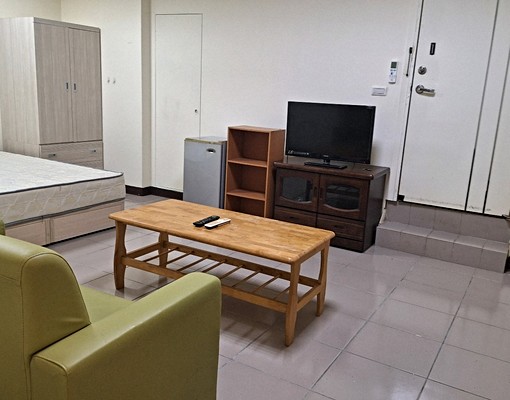 近園區市區*花間鳥語美境*汽車位1000 - Image 9