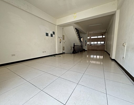 北屯興安大連商圈臨20米路店住合一透天店面 - Image 6