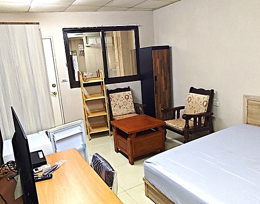 伊歷租屋-彰基旁套房可租補 - Image 3