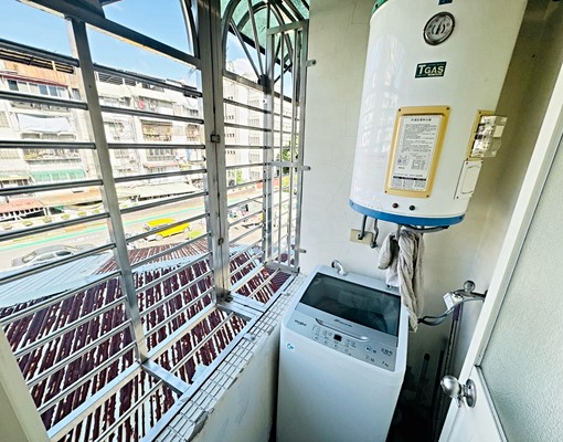 萬隆站/臨師大分部、獨洗獨陽台、台電計、採光好、傢俱齊。 - Image 4