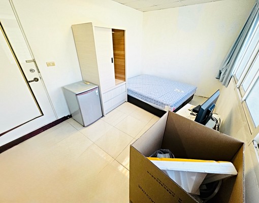 萬隆站/臨師大分部、獨洗獨陽台、台電計、採光好、傢俱齊。 - Image 3