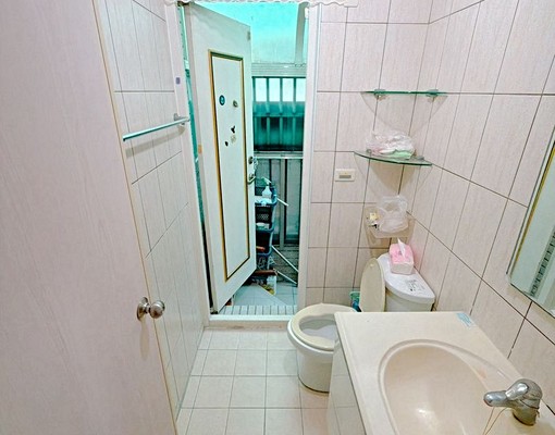 💎近三井LaLaport建國市場|旱溪夜市旁|社區別墅 - Image 4