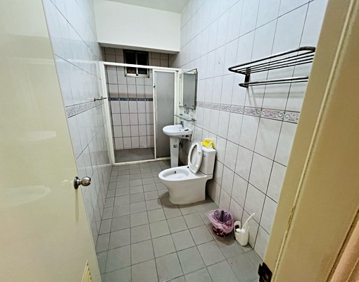 可租補/可停二車/靜巷庭院二房/安民街碧安街 - Image 6