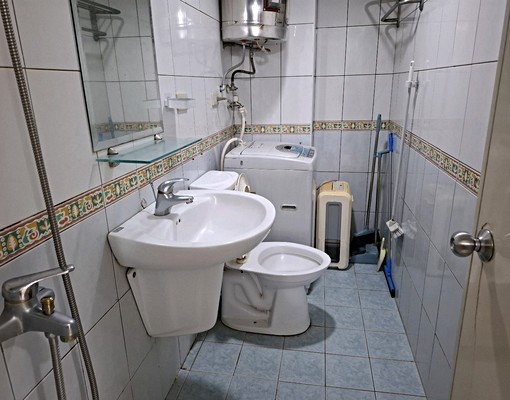 松仁莊敬路麥當勞象山~大窗個人洗衣機 - Image 3