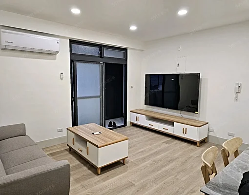 全新裝潢拎包入住_採光佳_免仲介費_可租補_五泰小謝 - Image 1