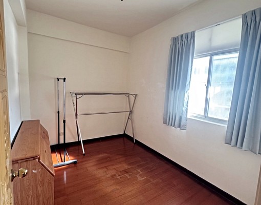 可租補.台水電.大三房.前後陽台.木質地.坐北朝南.房東租 - Image 6