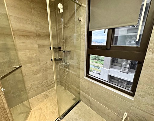 🔥大里✨漂亮兩房+平面車位✨系統櫃✨近興大✨傢俱家電全配 - Image 10