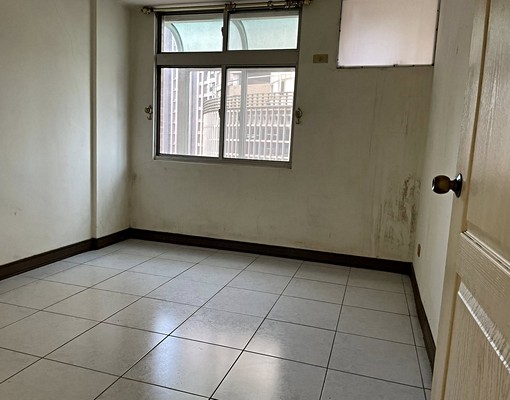 安坑國小旁安德街7樓華廈出租3萬 - Image 9