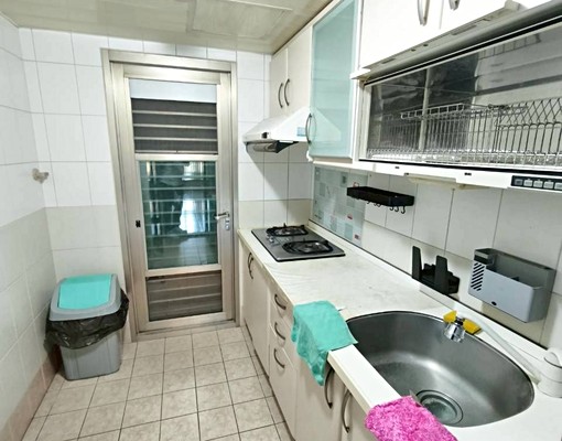 龍安商圈~近武陵高中愛買~國道二號交流道~兩房大露臺付機車位 - Image 8