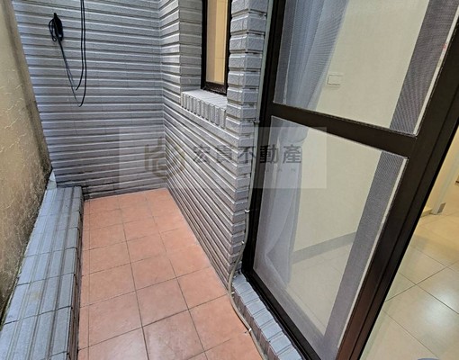 實PO|金山街獨立陽台洗曬流理檯室內機車位電梯套房 - Image 7