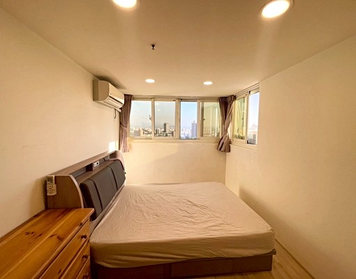 降~有傢具24H管理✨寶璽質感三房平車✨採光美宅✨9年免接送 - Image 8