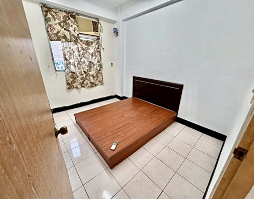 一中商圈#爬樓梯三房超便宜#台水電#無管理員子母車#租屋補助 - Image 6