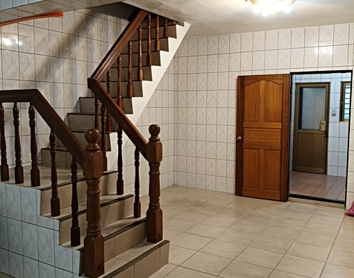 新莊豐年街透天0910390023 - Image 1