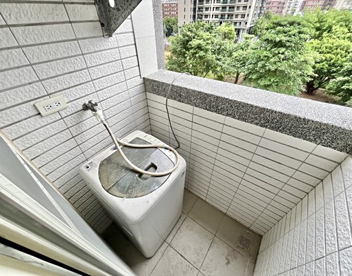 大慶車站夜市中山醫🌟可租補🌟電梯套房🌟流理台衛浴開窗 - Image 12