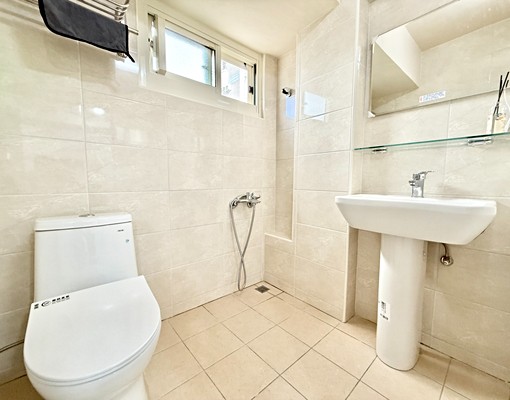 🚈近英才篤行路👌可租補可寵!👌台水電👌全新裝潢套房 - Image 5