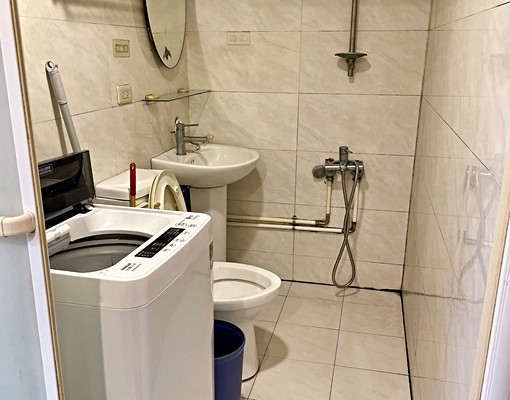 大對外窗，獨立洗衣機套房（請來電）） - Image 7