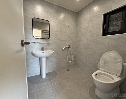 東區全新整理分租套房10坪可開火可租補 - Image 2