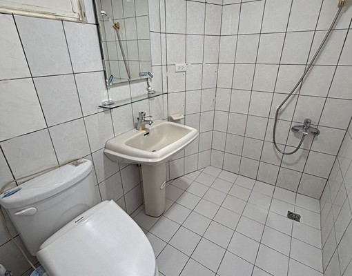 全新整理|近漢神百貨|高樓層3房雙衛浴|採光好|可開伙 - Image 13