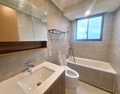 三重捷運站寶石睿岳17樓第一手全新4房+車位。全新裝潢傢俱电 - Image 10