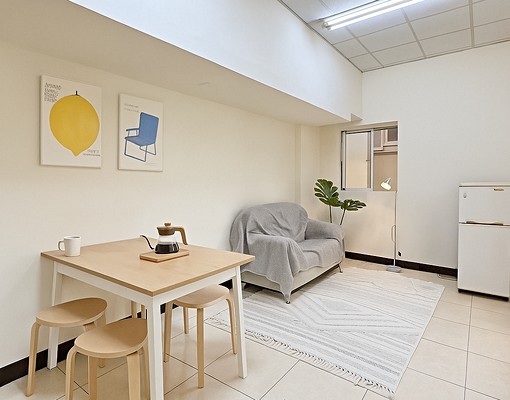 近成大家庭式,適合學生,3樓4樓出租中 - Image 1