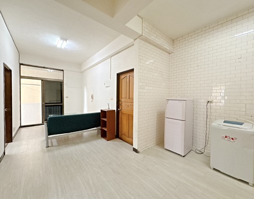 近成大家庭式,適合學生,3樓4樓出租中 - Image 10