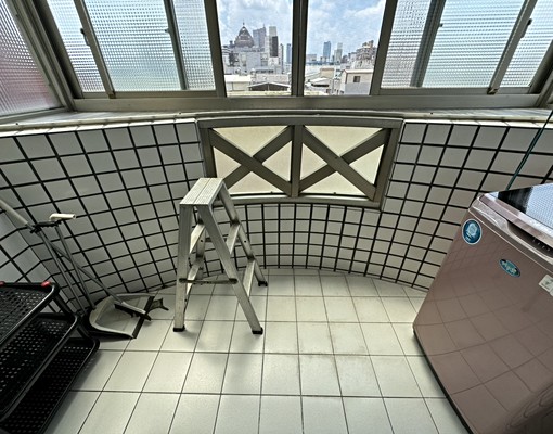 🍎市政府捷運~可戶籍可租補~電梯~陽台傢俱電大套房 - Image 6