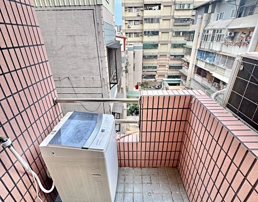 可貓✨台水電✨電梯陽台獨洗曬✨管理員✨子母車✨可租補✨近一中 - Image 6