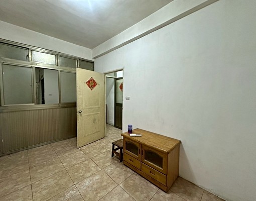 三重國小天台商圈/租補/免爬高/採光通風/格局方正/對外窗 - Image 5