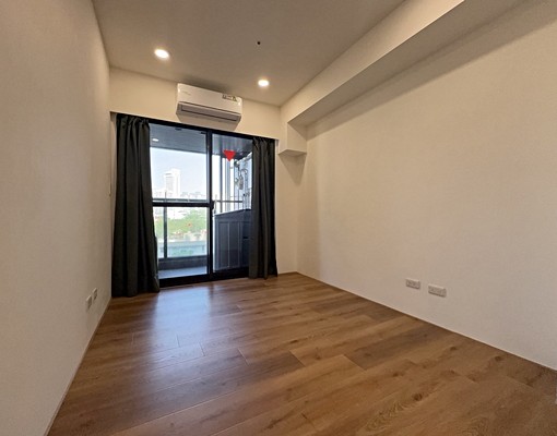 可租補/可寵⭐️三多商圈京城新世界全新兩房平車 - Image 8