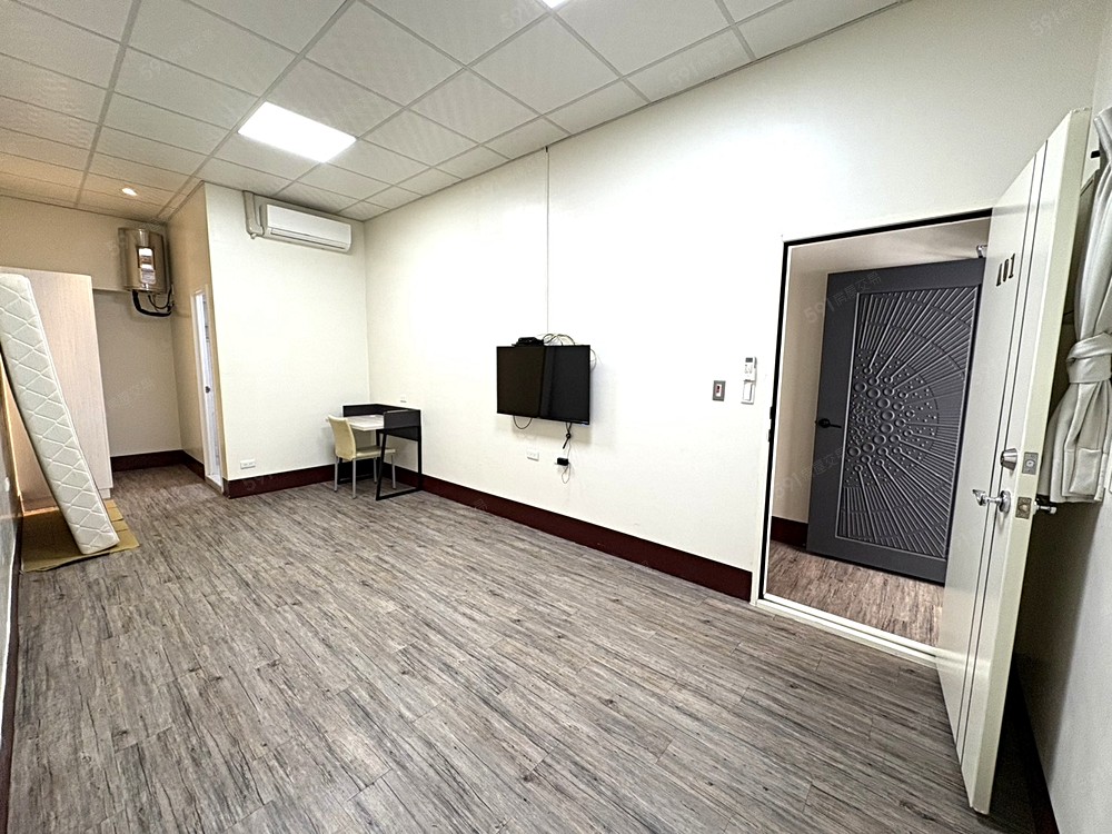 🌈臨8米路⭐近捷運⭐CP質高美套房🍎 - Image 1