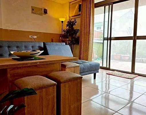 🌞大龍街超棒採光🌞可寵🐱落地窗大露台🔥搶手平價出租 - Image 2