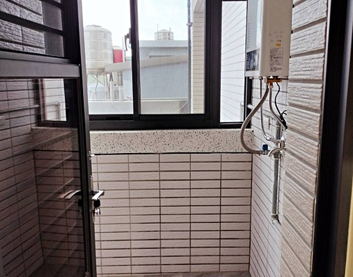 新庄子全新房屋採光三房--平面車位/禁寵物/含管理費 - Image 8