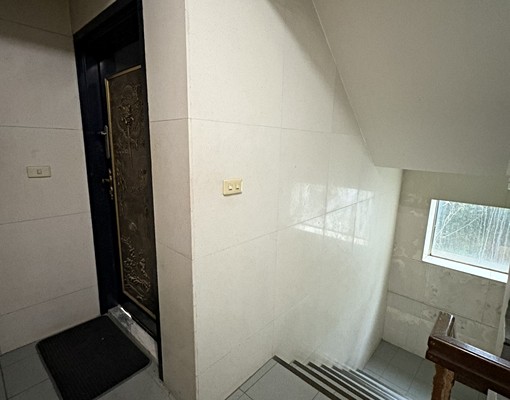 近交大、清大、園區~大學路~一年起租~採光佳 - Image 8