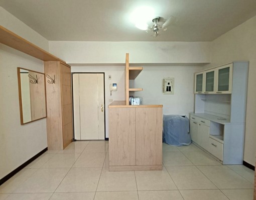 台北之星明亮2房~可入籍,租補 - Image 3