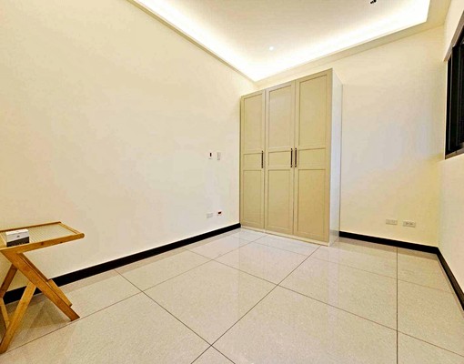 副都心🌈炎洲喜來登漂亮兩房車🌈含車管可租補 - Image 4