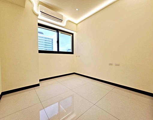 副都心🌈炎洲喜來登漂亮兩房車🌈含車管可租補 - Image 3