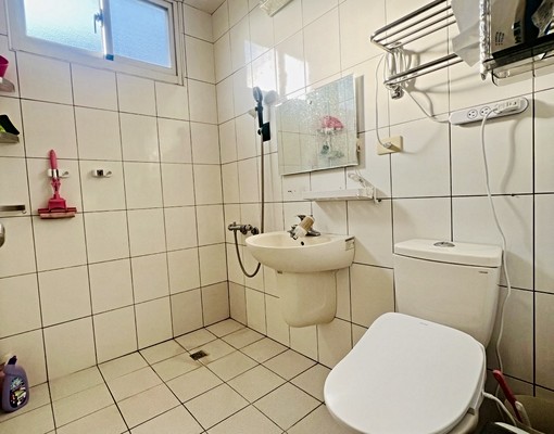 ☘️大坪數正3+1房|一中街|可寵可戶籍可租補|爬梯兼健身 - Image 10