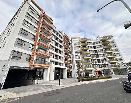 成棒棒球場-三富樂樂-2房平車-裸屋 - Image 2