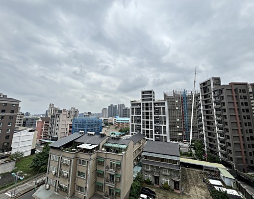 (瀚瀚大俠大推)出租青埔優質四房車(勇敢出價) - Image 14