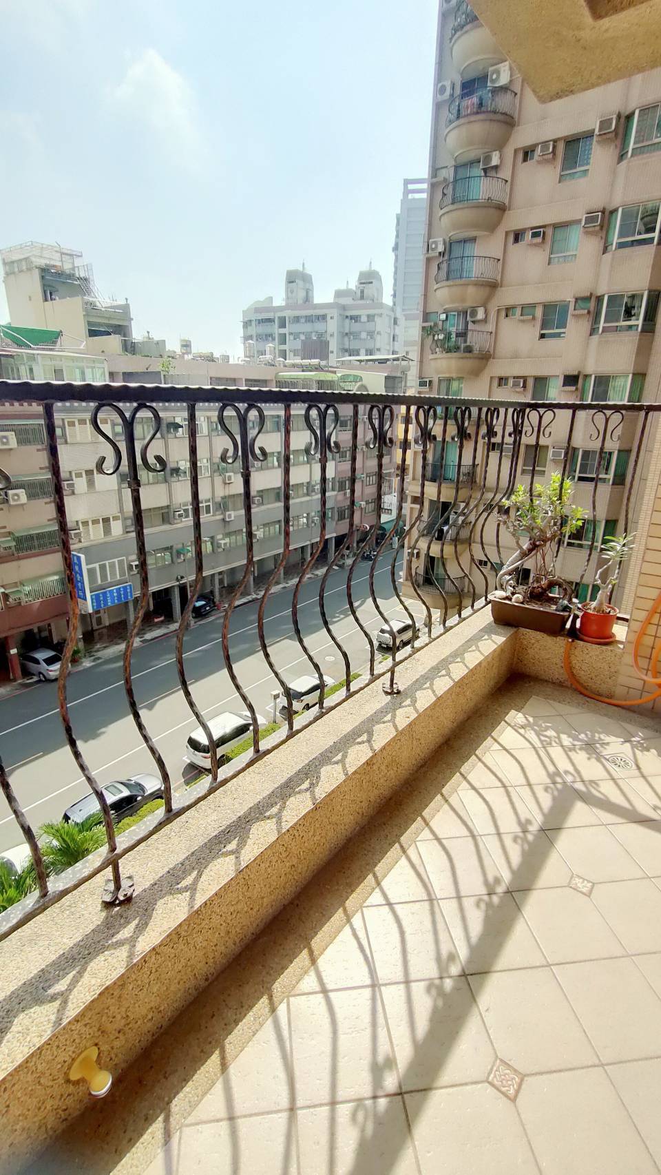 高鐵精美3房車位