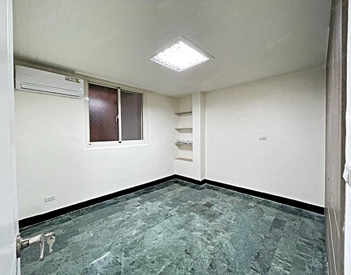 內科/內湖運動中心/港墘捷運站/737美食街/全新整修 - Image 5