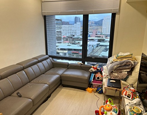 全陽大璽邊間三房可租補設籍自租不收費 - Image 1