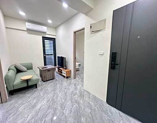 景安站‧全新裝潢2房‧獨立陽台‧流理台可煮‧台電計費 - Image 1