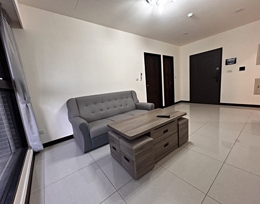 可申請租金補助⭐免服務費⭐全新含家具,電梯二房車⭐五泰姵辰 - Image 1