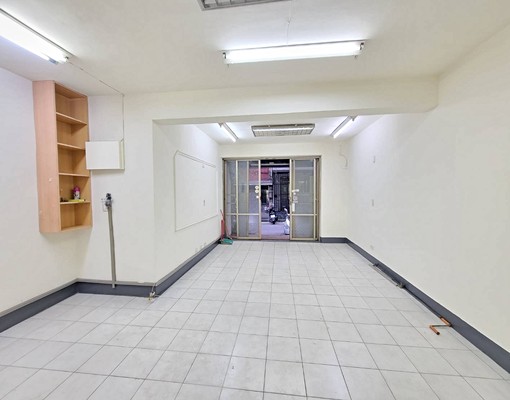 🍎龍江1樓住辦~門口可停車~復興北、錦州、北大商圈🍎 - Image 2